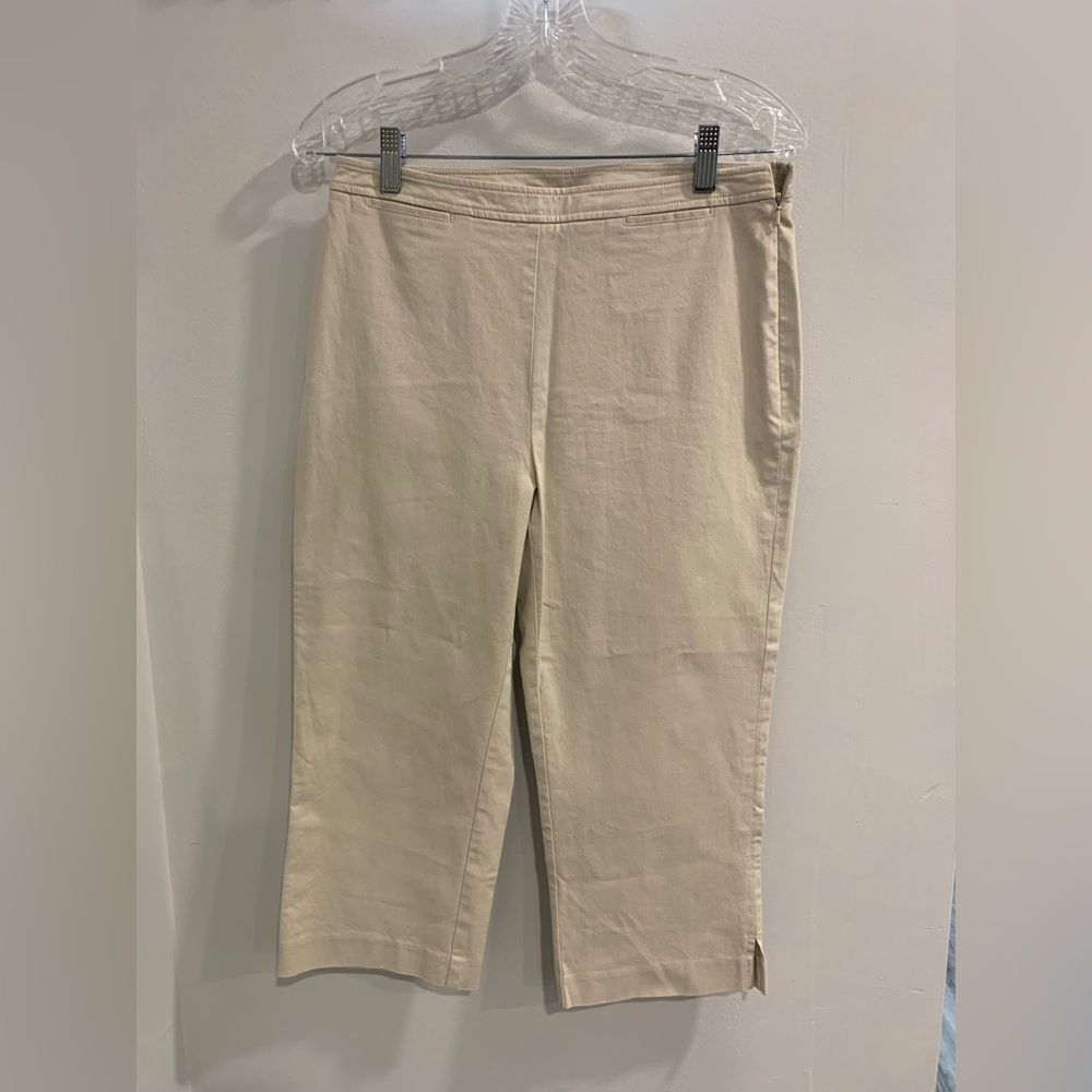 Ann Taylor Tan Capris Lightweight Classic Design